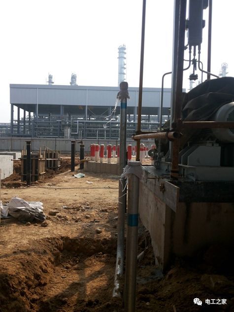 一條完成開關柜安裝,電纜橋架施工,電纜敷設及布線施工,照明配電箱施工