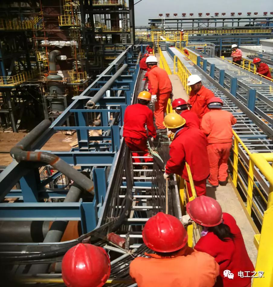 一條完成開關柜安裝,電纜橋架施工,電纜敷設及布線施工,照明配電箱施工