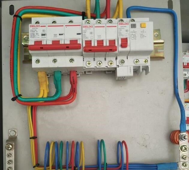 從入口線到配電箱的長度不夠嗎?我會教你三招。我能解決任何分歧。完美!