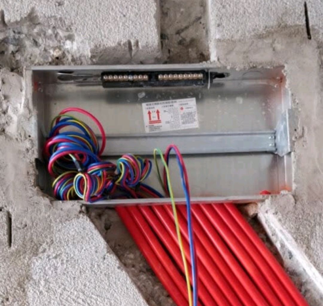 在安裝配電箱之前,這個(gè)細(xì)節(jié)不能馬虎。